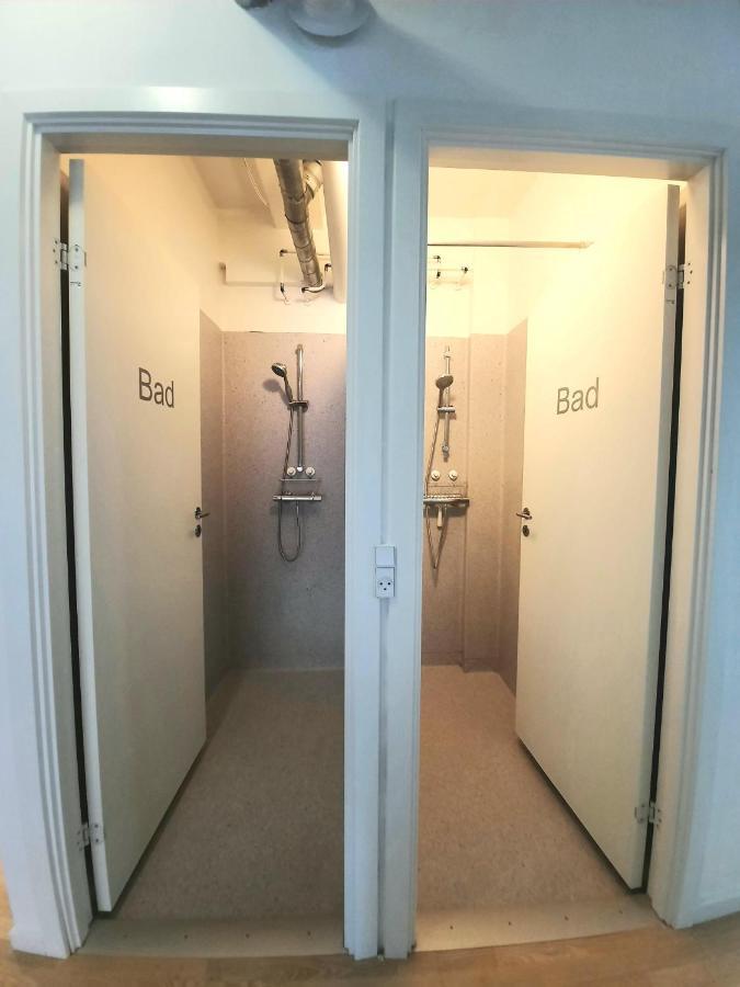 Private Room In A Shared Apartment Odense Bagian luar foto